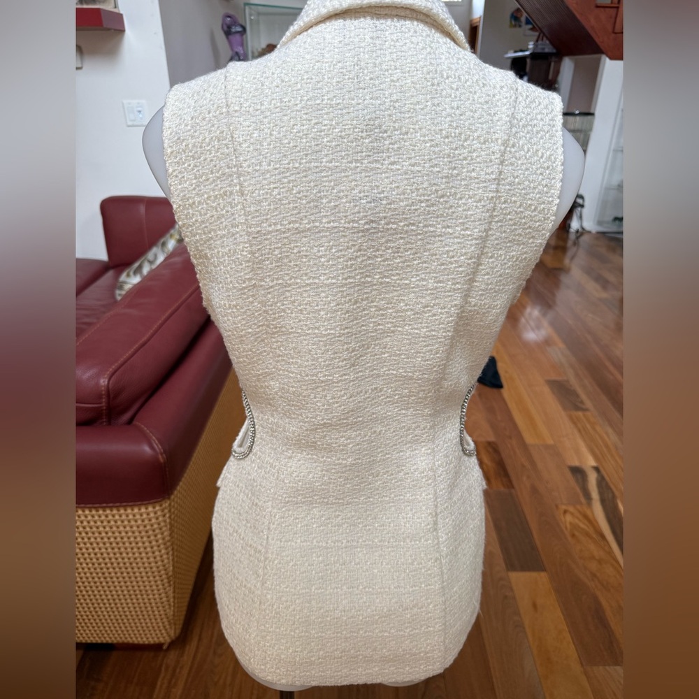 Zara Textured Cream Vest with Buttons - Picture 3 of 6